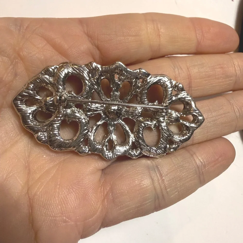 Vintage Style Silver Tone Black Stone Filigree Brooch Victorian Gothic Pin